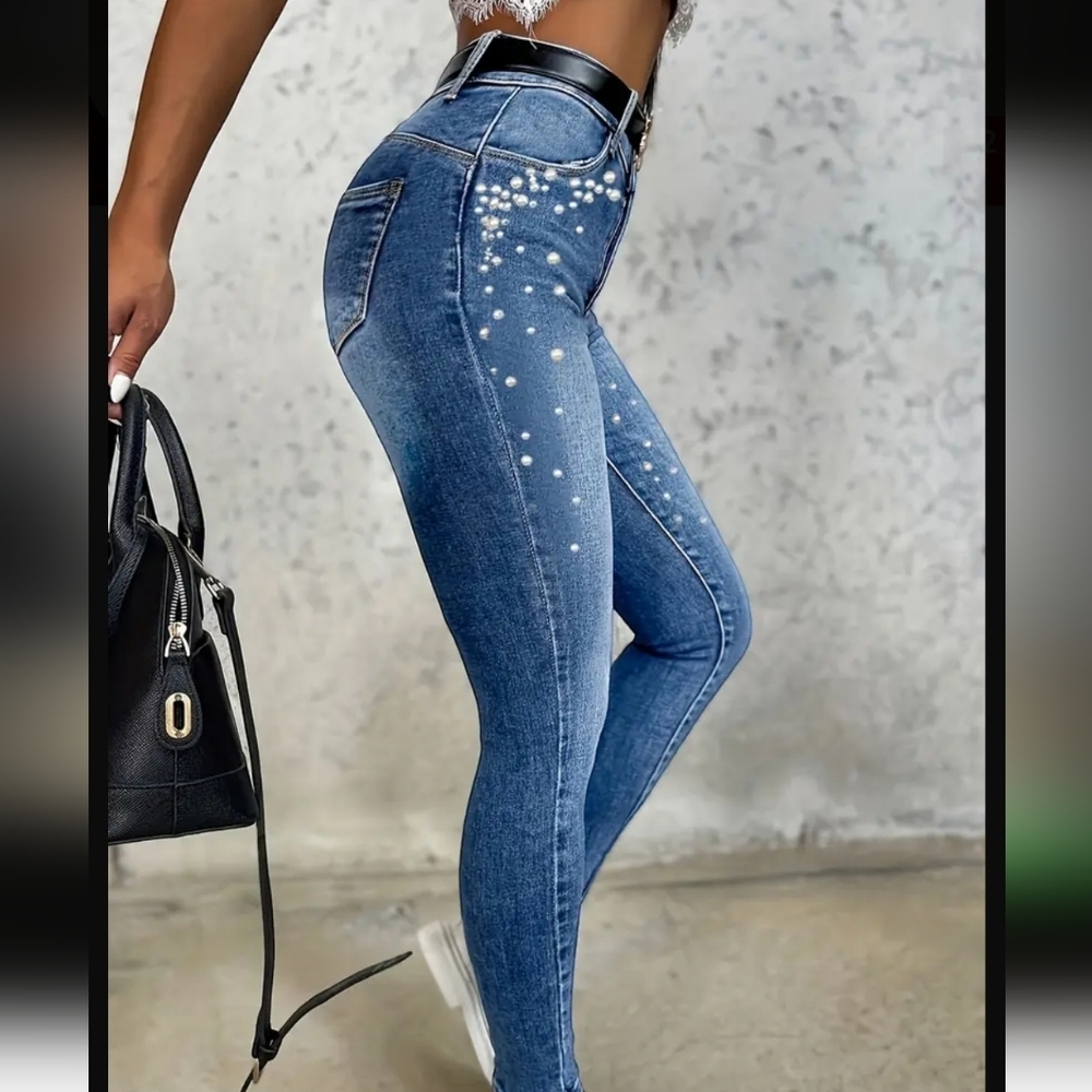 High Waist Jeans - Picture 4 of 9
